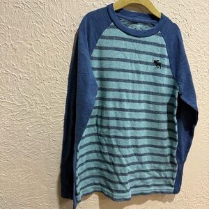 Abercrombie Kids Long Sleeve blue stripes size 9/10